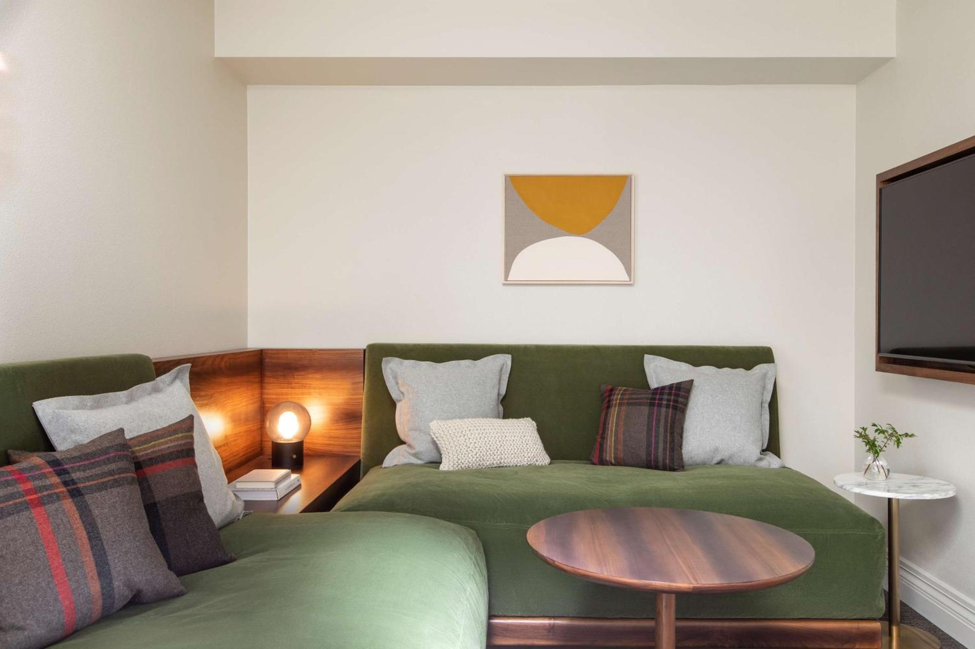 The Alexis Royal Sonesta Hotel Сиэтл Экстерьер фото