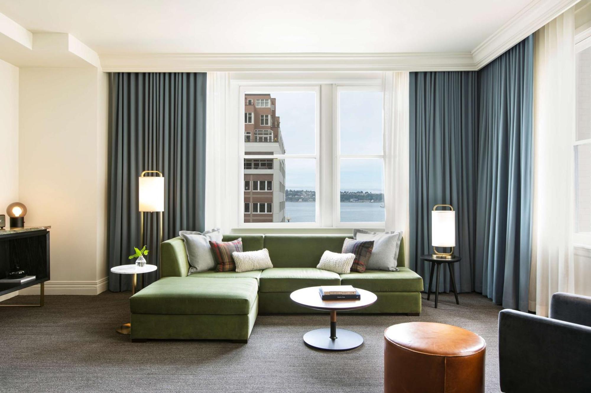 The Alexis Royal Sonesta Hotel Сиэтл Экстерьер фото